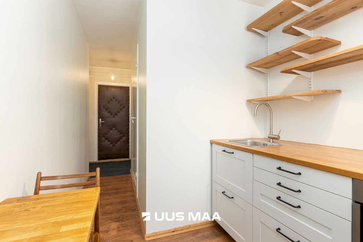 Tallinn, Mustamäe linnaosa, Ehitajate tee 70