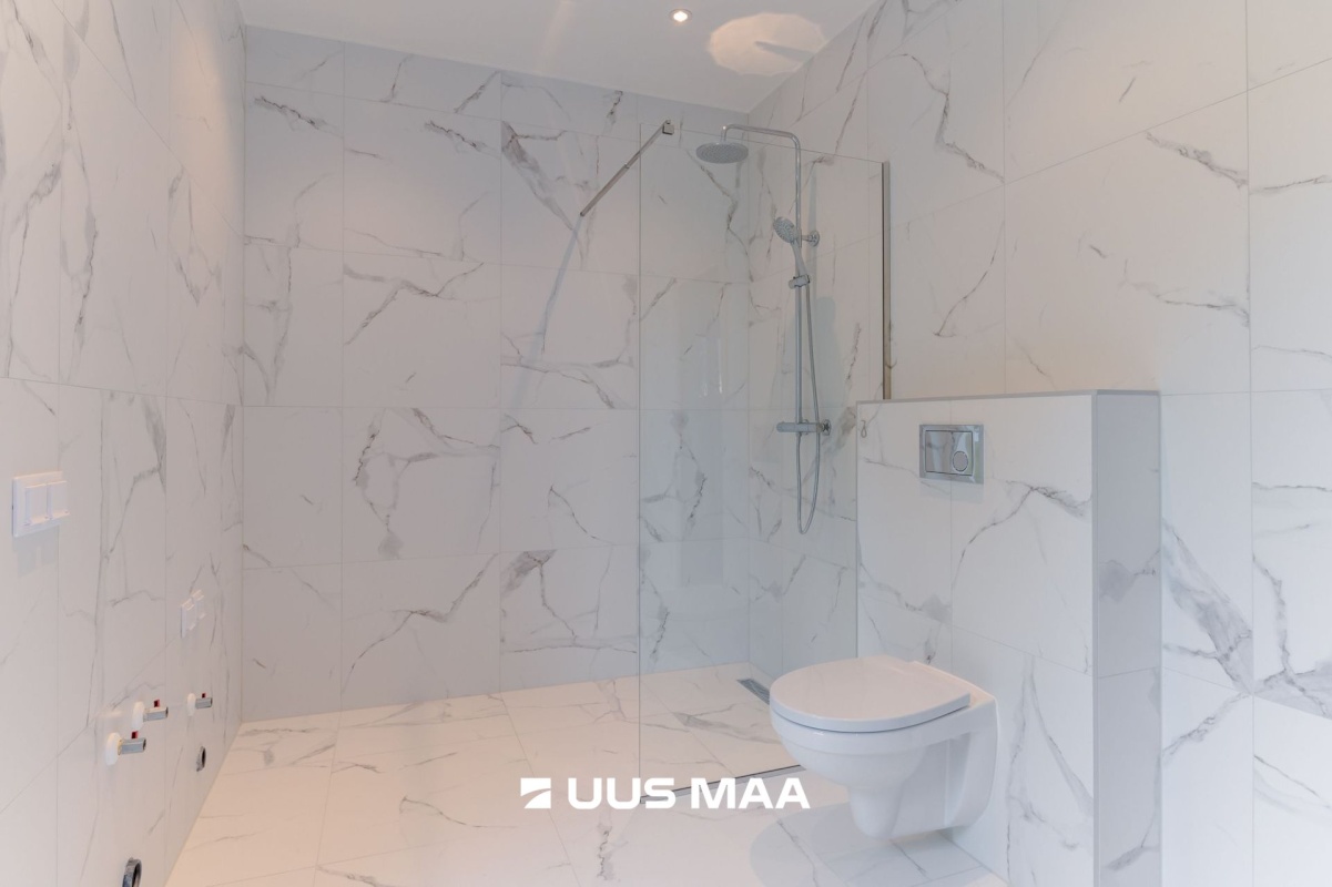 Rakvere linn, Lenduri 12