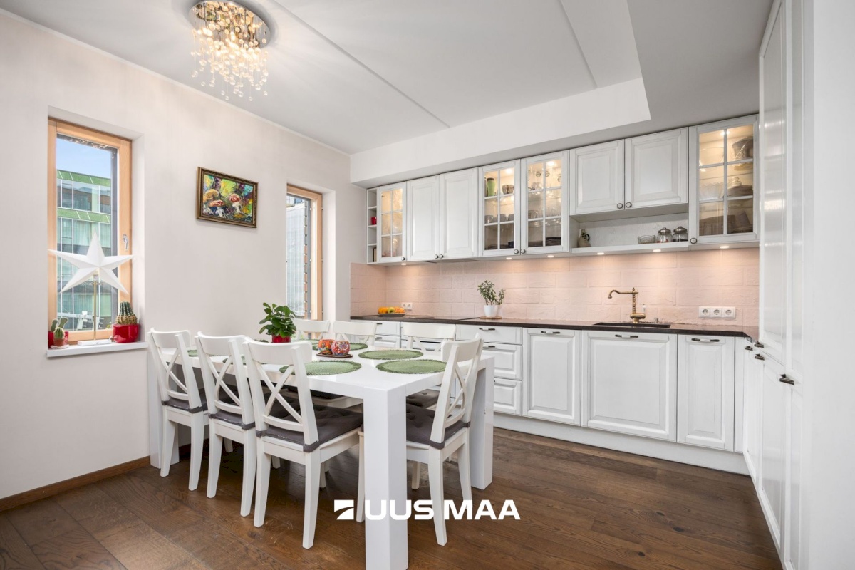 Tallinn, Kesklinna linnaosa, Keldrimäe, Tartu mnt 52