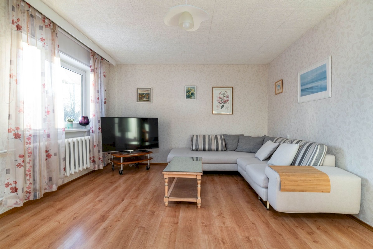 Põltsamaa vald, Pisisaare küla, Kase tee 11/3