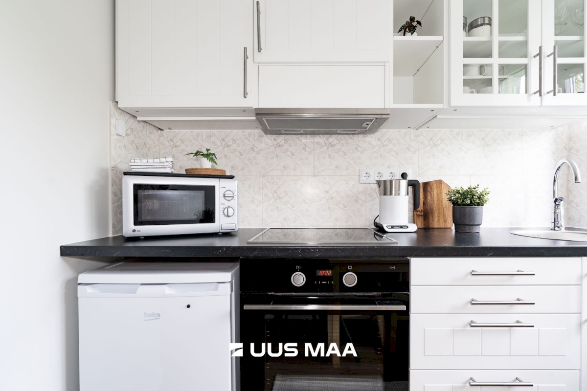 Pärnu linn, Pärnu linn, Kesklinn, A.H.Tammsaare pst 36