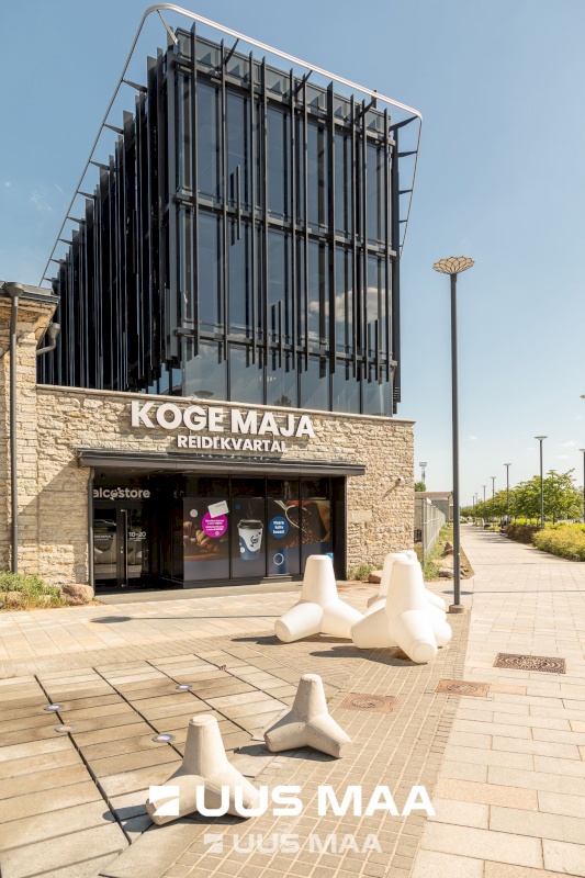 Tallinn, Kesklinna linnaosa, Lootsi 8