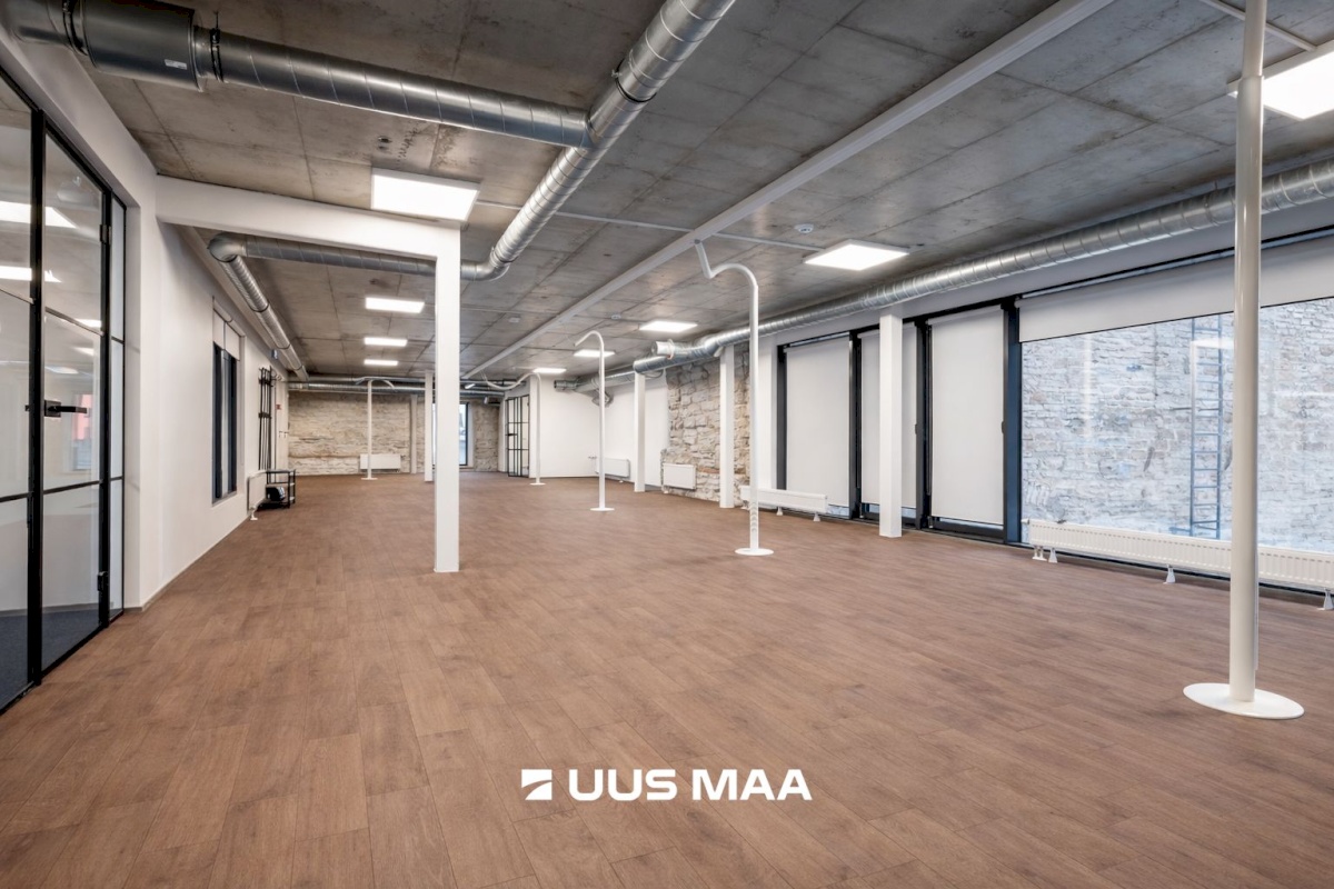 Tallinn, Kesklinna linnaosa, Lootsi 8