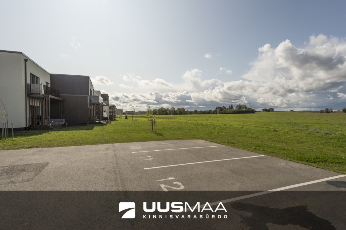 Rae vald, Peetri alevik, Sinilille tee 2/3