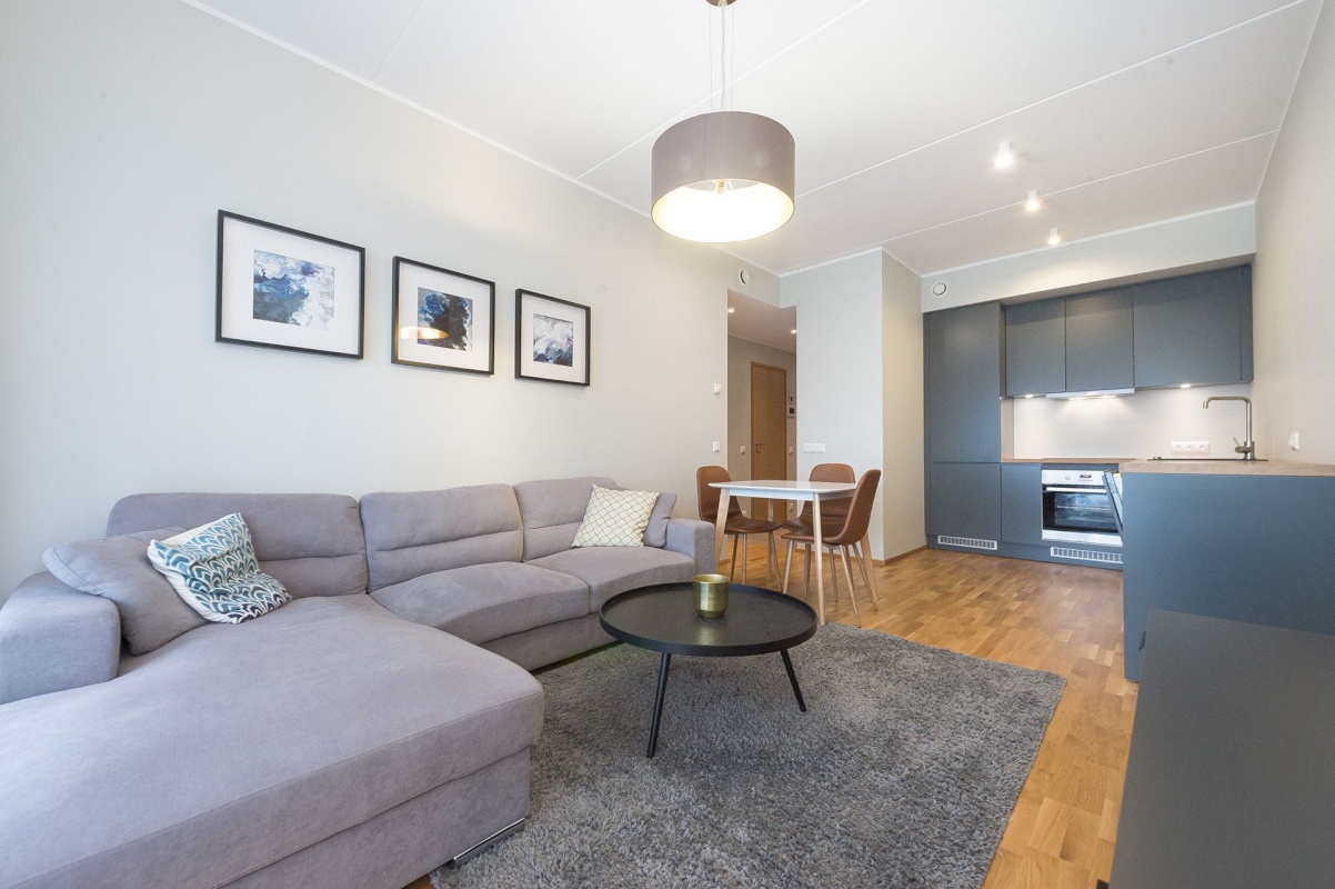 Rae vald, Peetri alevik, Sinilille tee 2/3