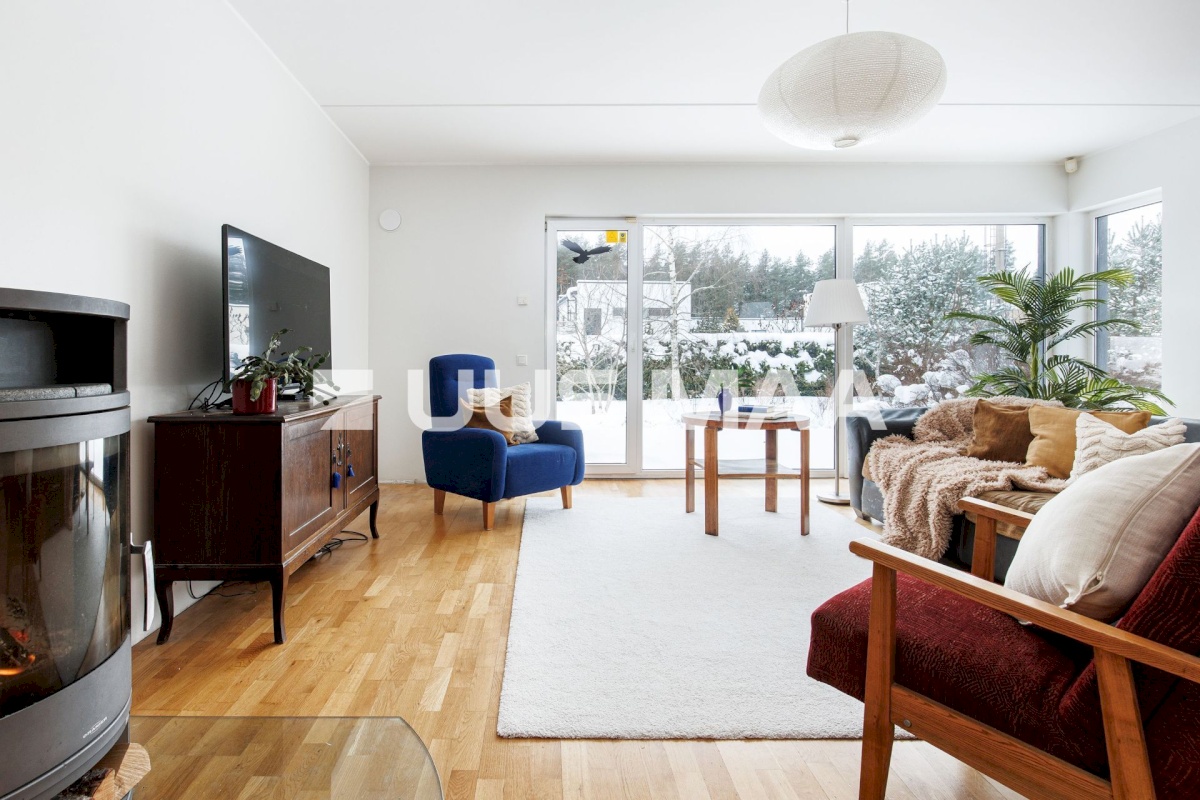 Kiili vald, Kangru alevik, Kullerkupu 9