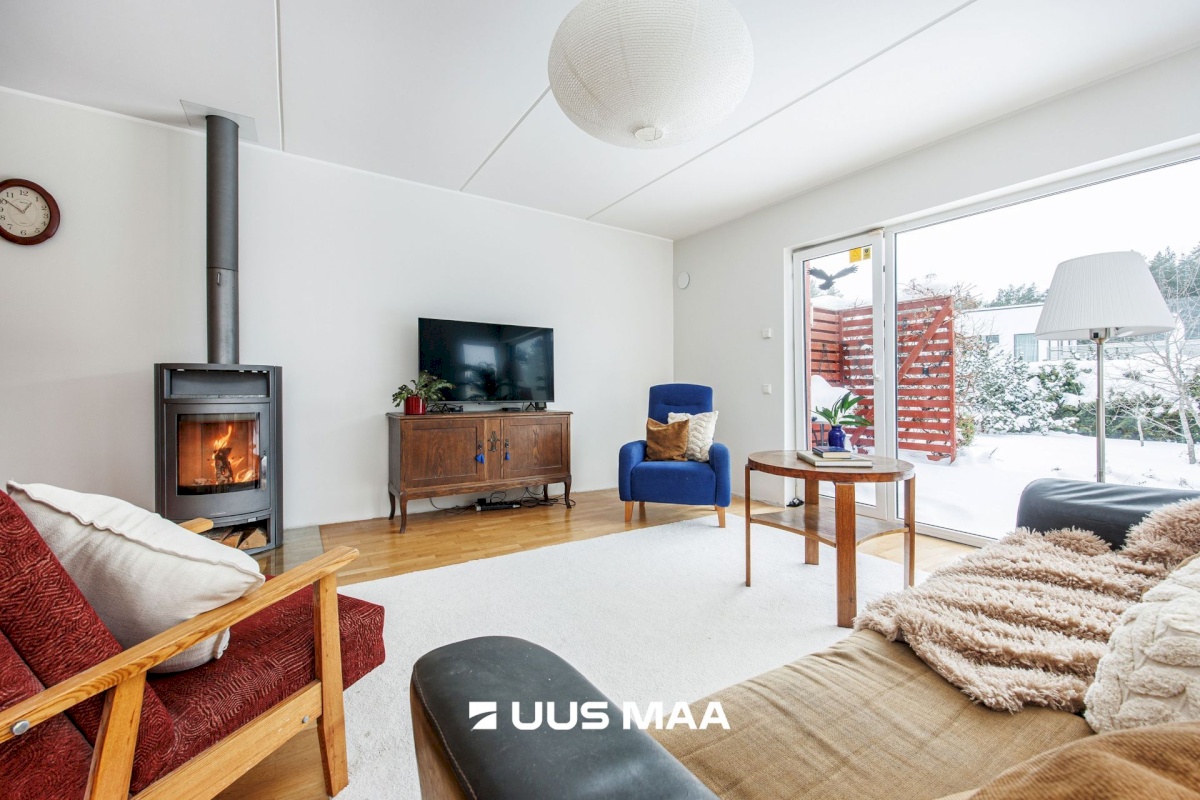 Kiili vald, Kangru alevik, Kullerkupu 9