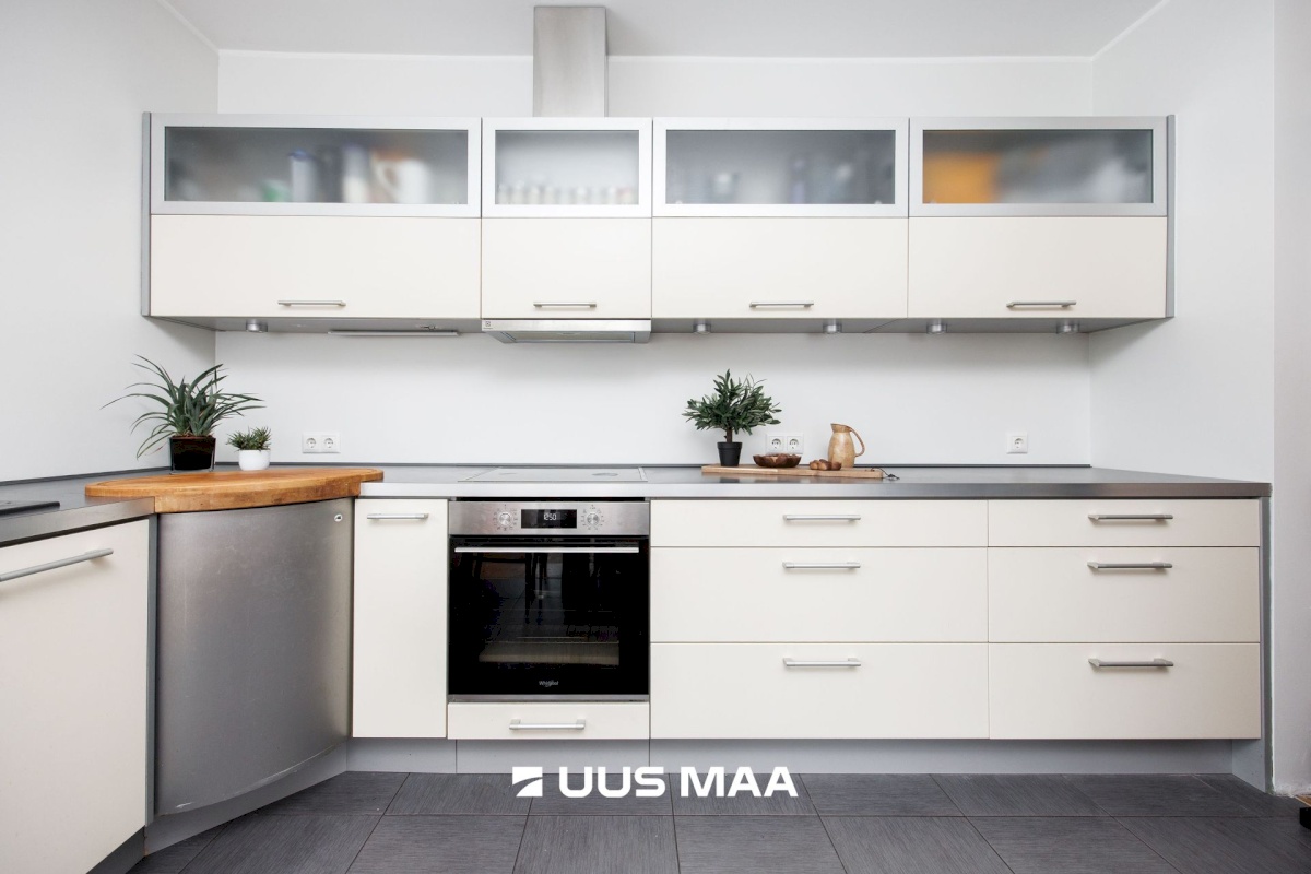 Kiili vald, Kangru alevik, Kullerkupu 9