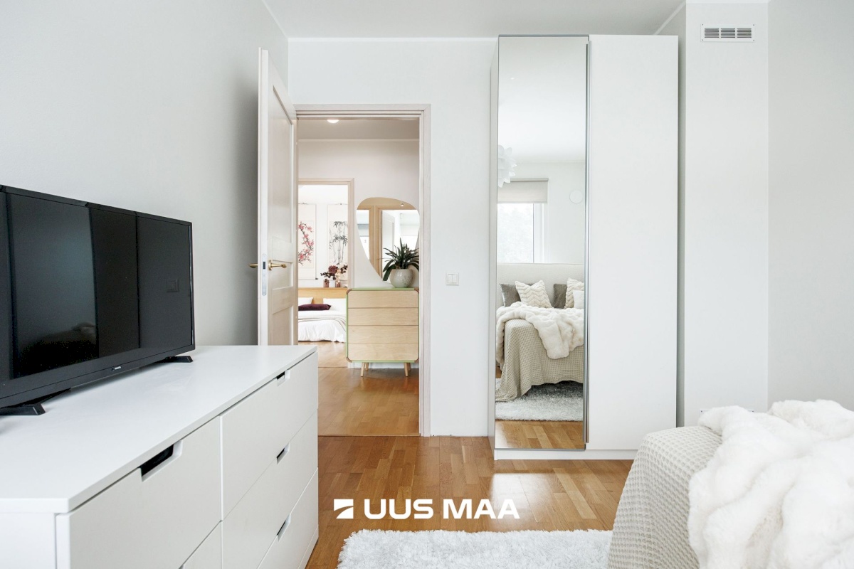 Kiili vald, Kangru alevik, Kullerkupu 9