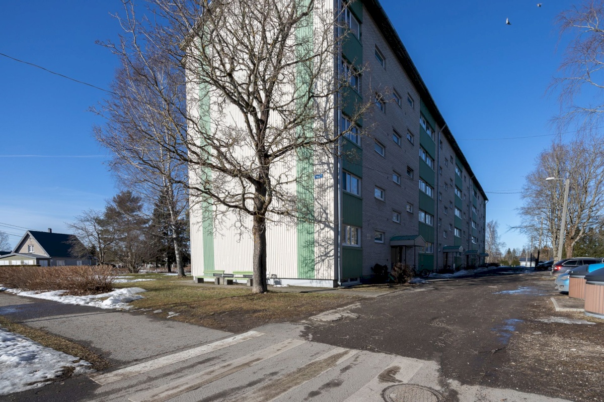 Saue vald, Turba alevik, Pargi 1