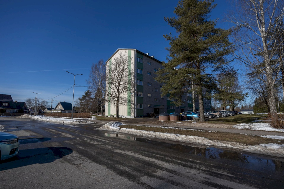 Saue vald, Turba alevik, Pargi 1