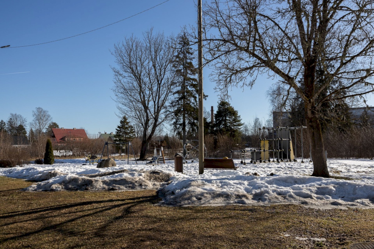 Saue vald, Turba alevik, Pargi 1