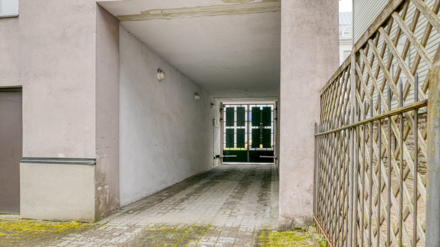 Tallinn, Kesklinna linnaosa, Kadriorg, F. R. Faehlmanni 5