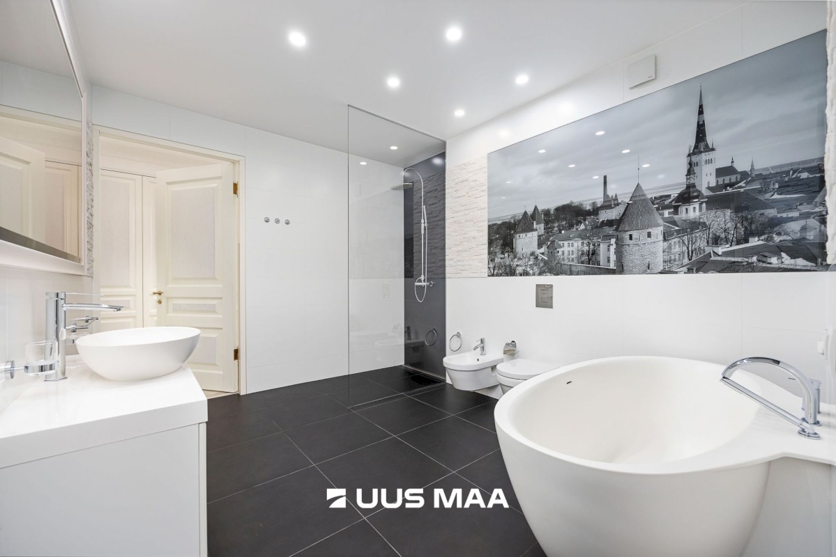 Tallinn, Kesklinna linnaosa, Tartu mnt 32