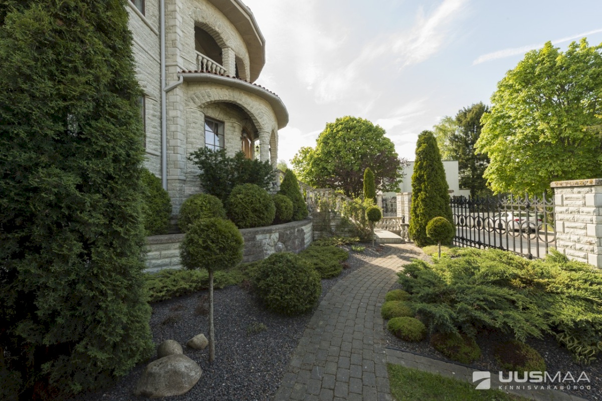 Tallinn, Pirita linnaosa, Kose, Kesalille tee 8