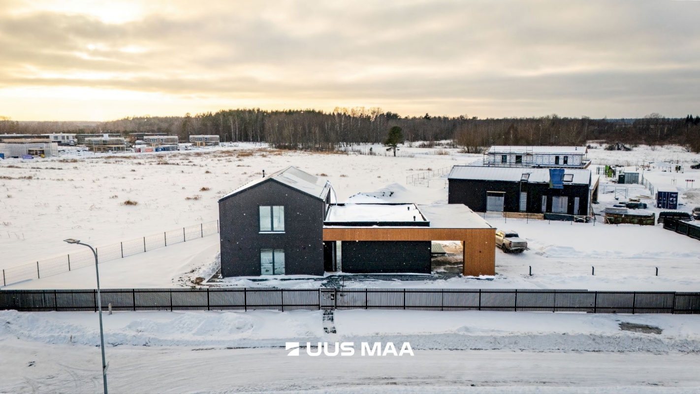 Rae vald, Järveküla, Hiiemäe põik 1