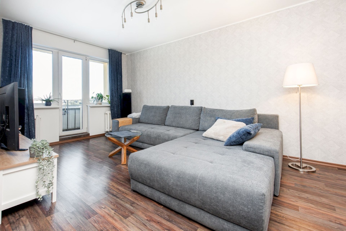 Tallinn, Mustamäe linnaosa, Kadaka, Kadaka tee 171