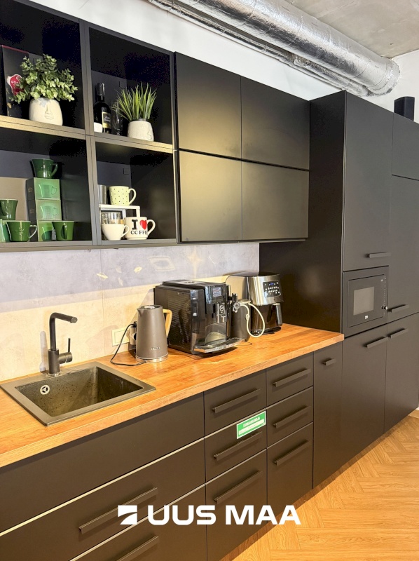 Tallinn, Kesklinna linnaosa, Veerenni, Veerenni tn 38