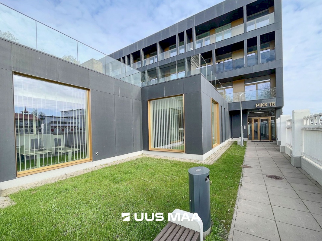 Pärnu linn, Pärnu linn, Kesklinn, Pikk tn 16