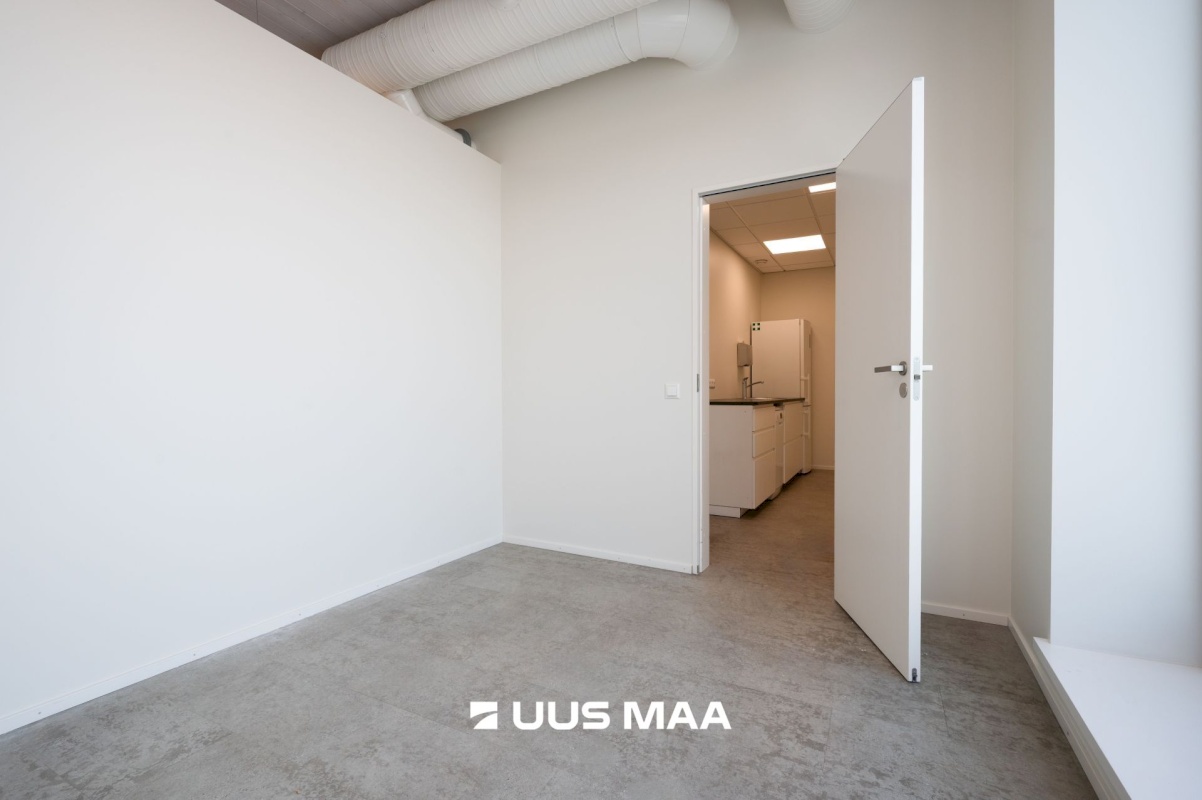 Tallinn, Põhja-Tallinna linnaosa, Kalamaja, Valgevase 13