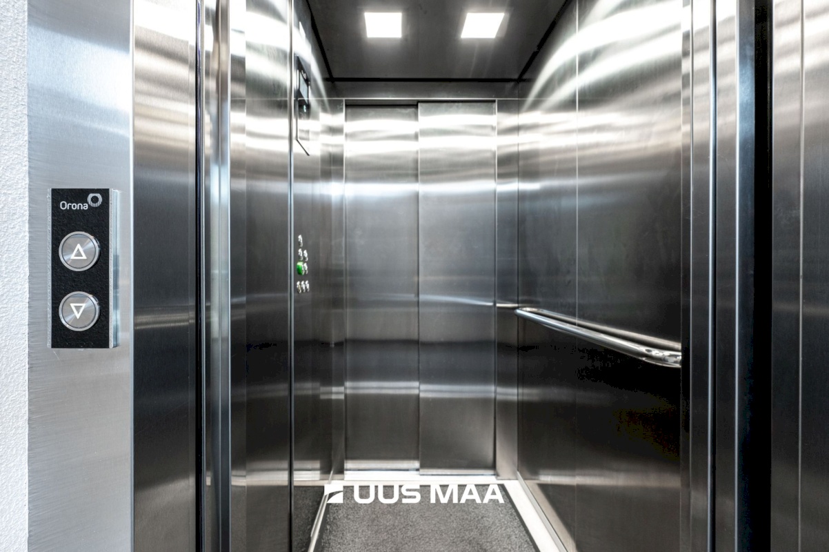 Tallinn, Põhja-Tallinna linnaosa, Kalamaja, Valgevase 13