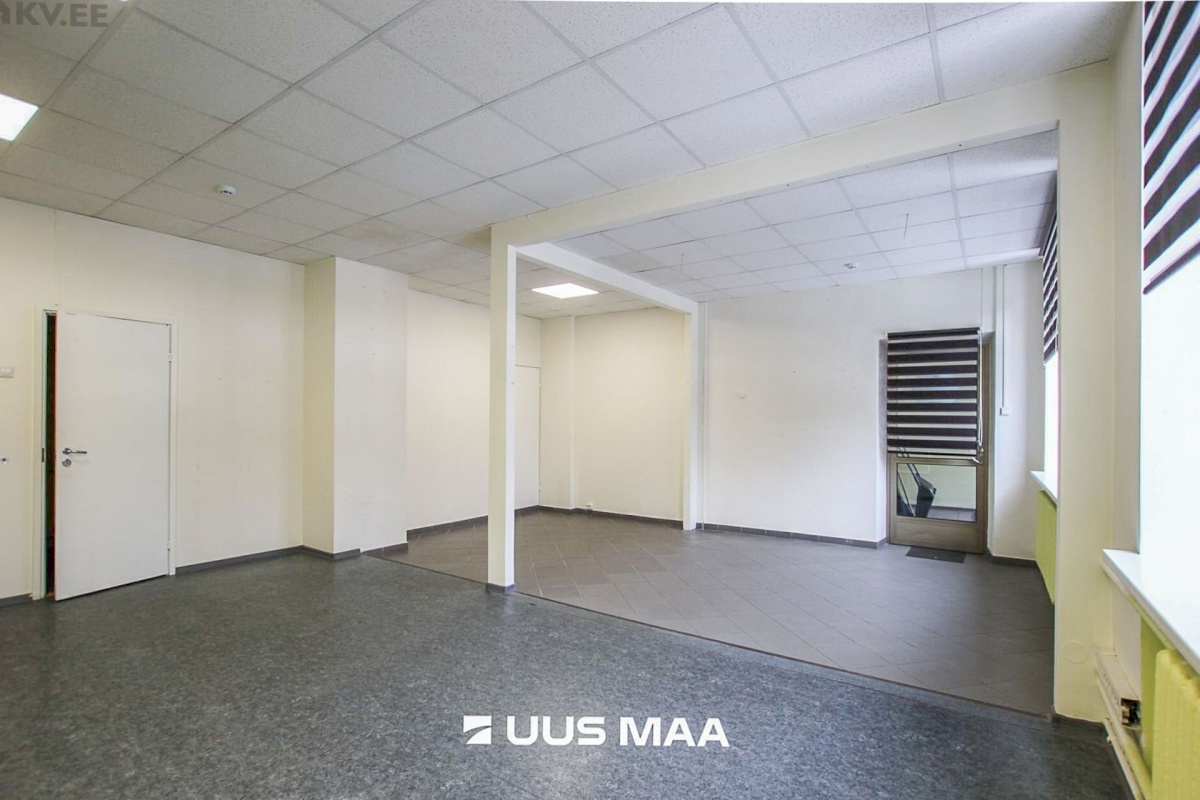 Pärnu linn, Pärnu linn, Kesklinn, Akadeemia 7