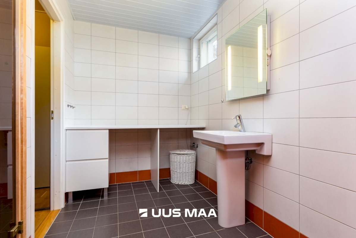 Rae vald, Uuesalu küla, Kitse tee 8