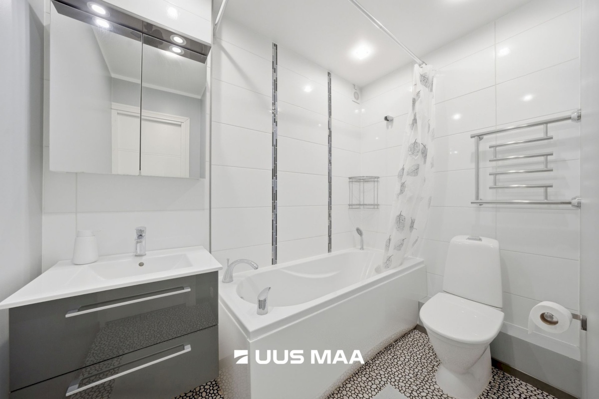 Tallinn, Mustamäe linnaosa, Mustamäe, Sõpruse pst 228