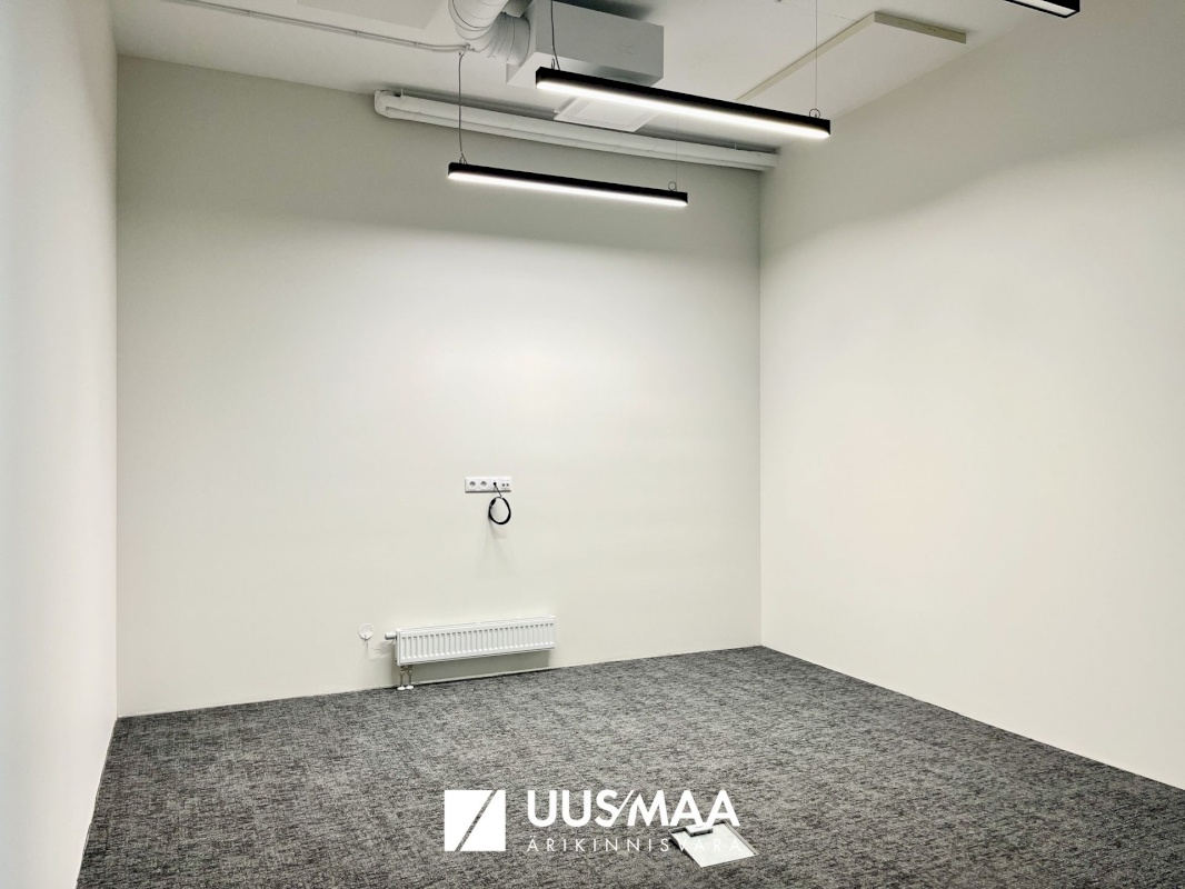 Tallinn, Mustamäe linnaosa, Mäealuse 2/4