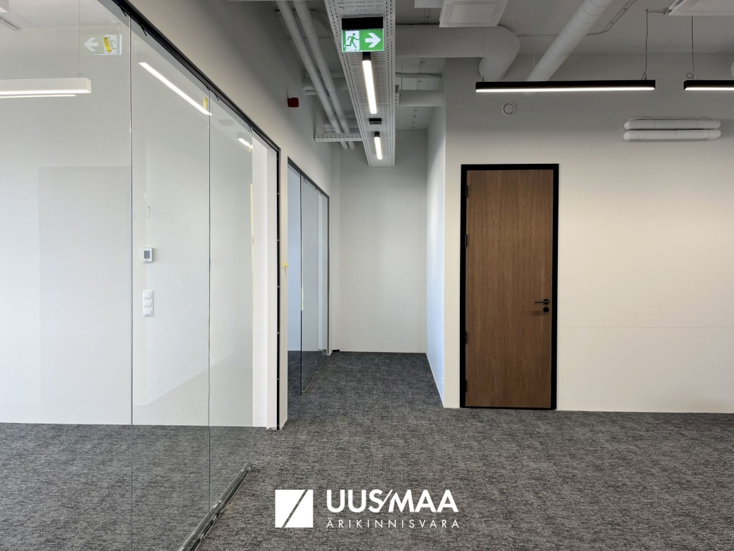 Tallinn, Mustamäe linnaosa, Mäealuse 2/4