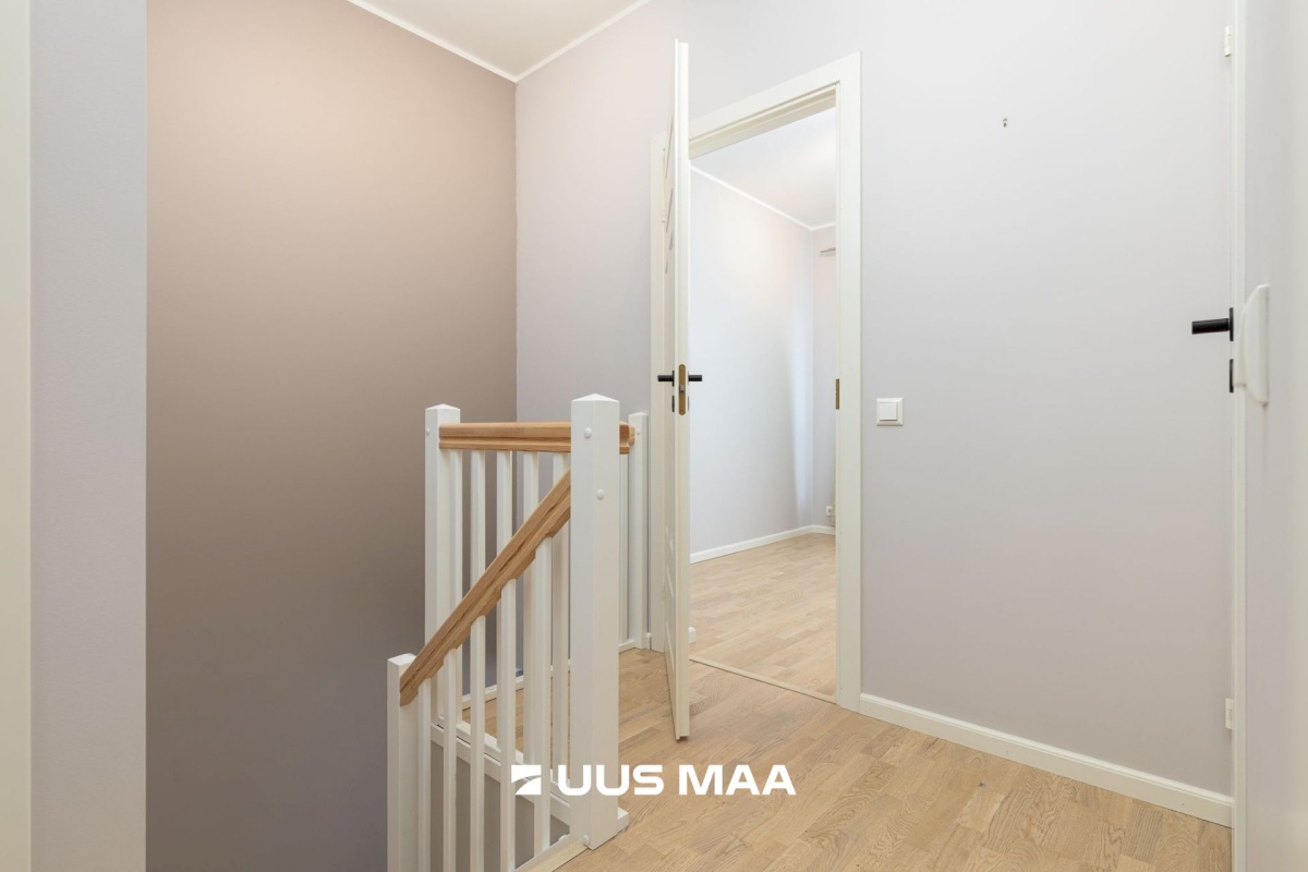 Rae vald, Rae küla, Väike-Rae tee 11