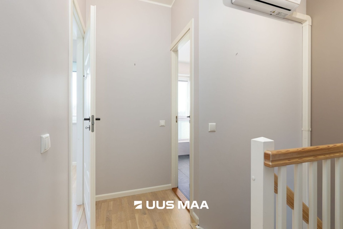 Rae vald, Rae küla, Väike-Rae tee 11