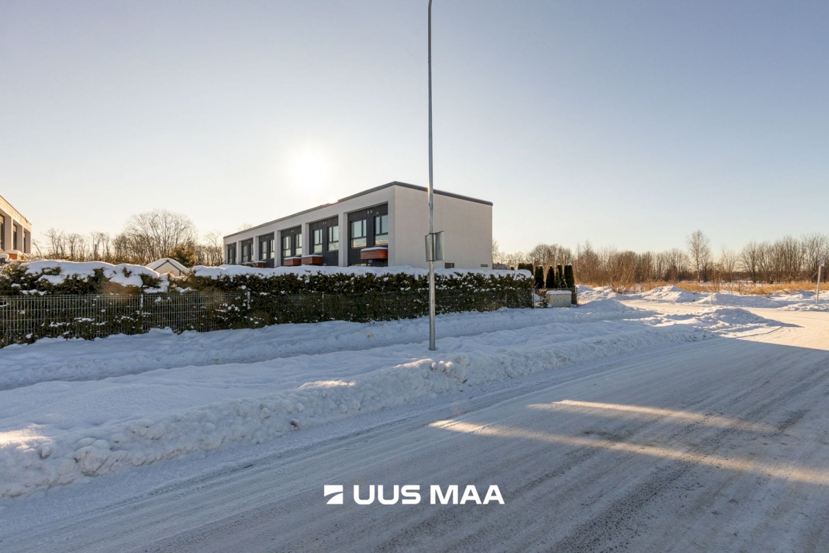 Rae vald, Rae küla, Väike-Rae tee 11