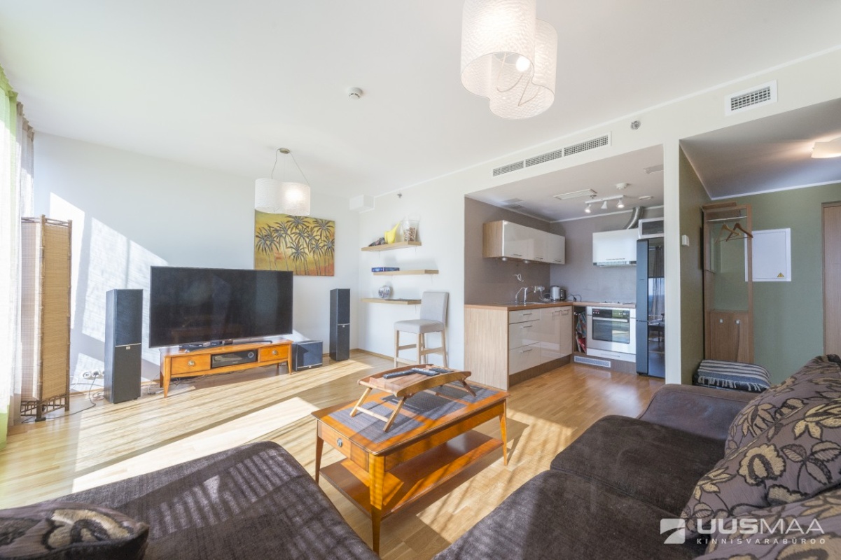 Tallinn, Kesklinna linnaosa, Ülemistejärve, Tartu mnt 84a