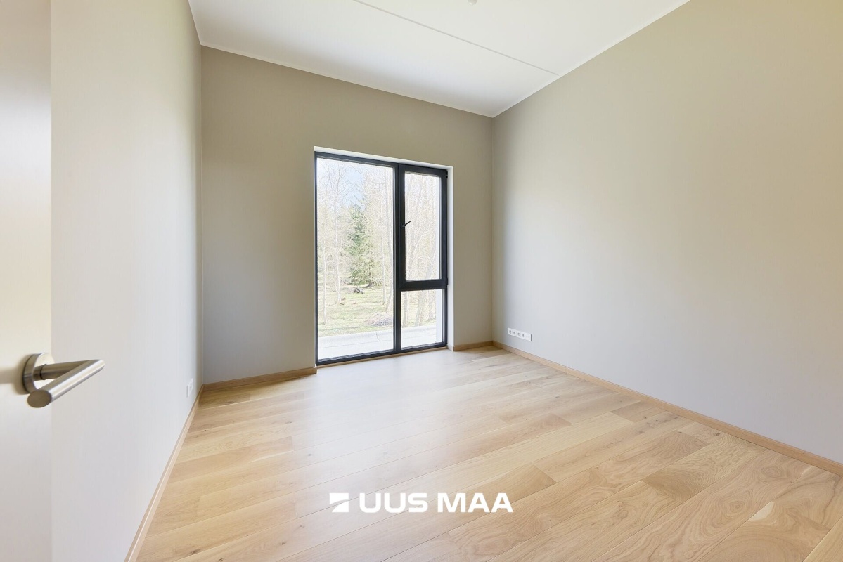 Viimsi vald, Rohuneeme küla, Rohuneeme tee 144