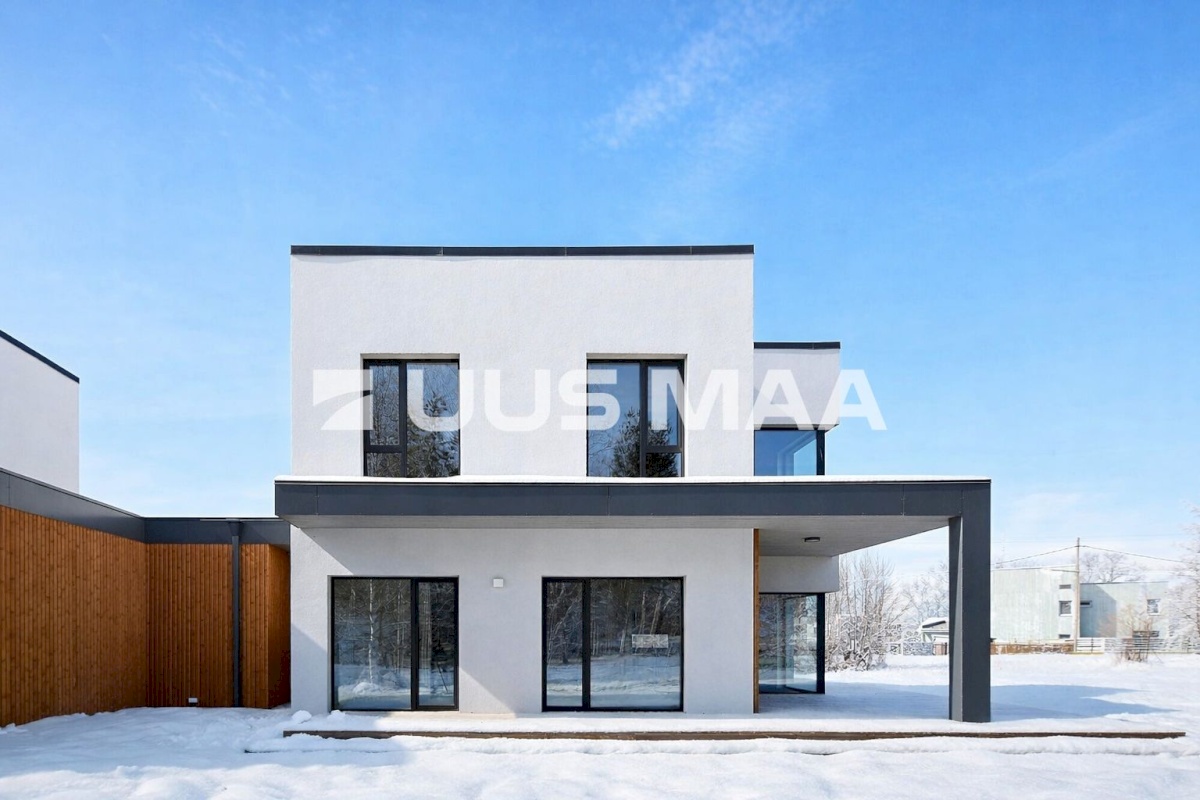 Viimsi vald, Rohuneeme küla, Rohuneeme tee 144-1