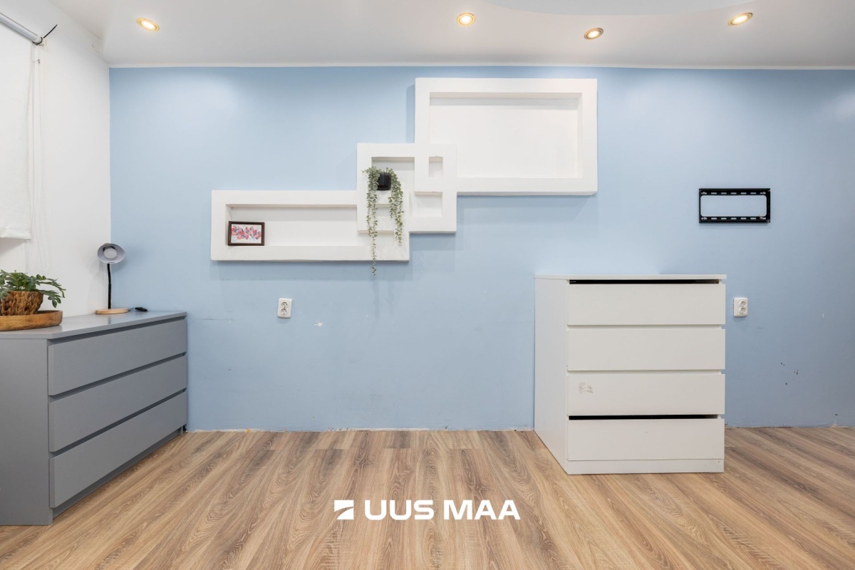 Lääne-Harju vald, Paldiski linn, Peetri 28