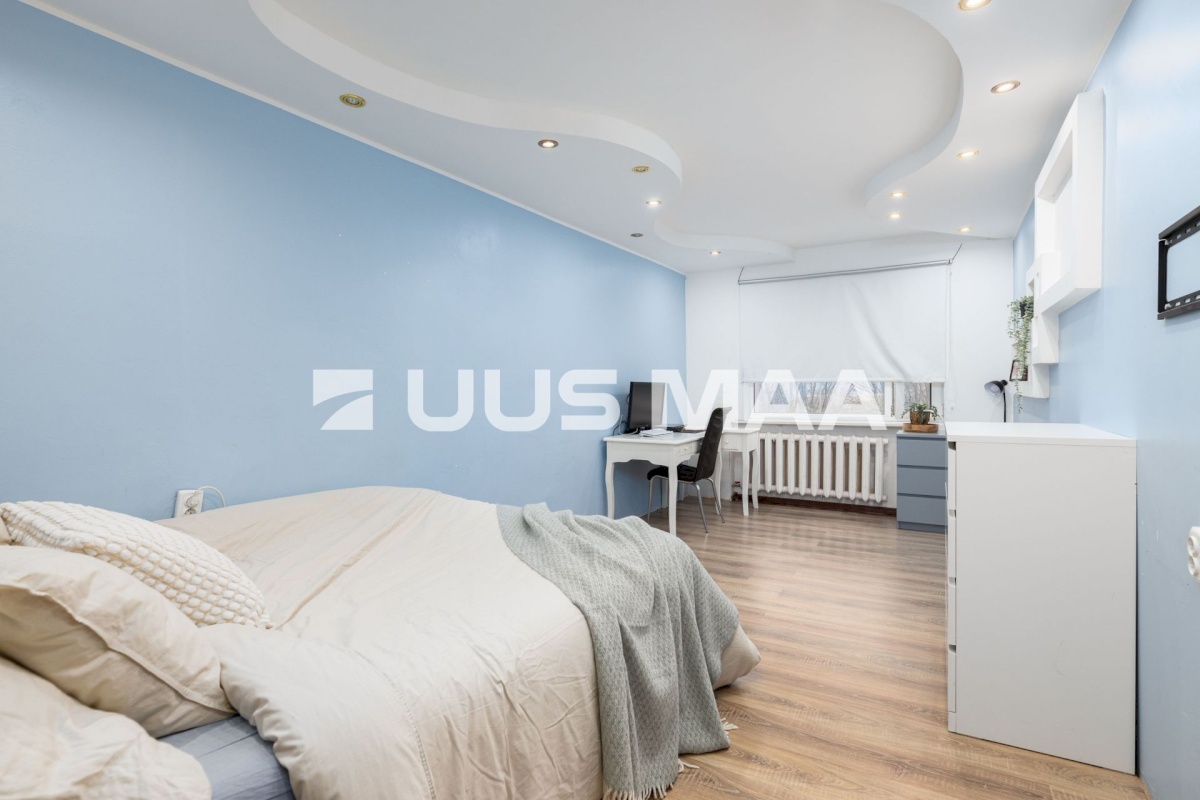 Lääne-Harju vald, Paldiski linn, Peetri 28