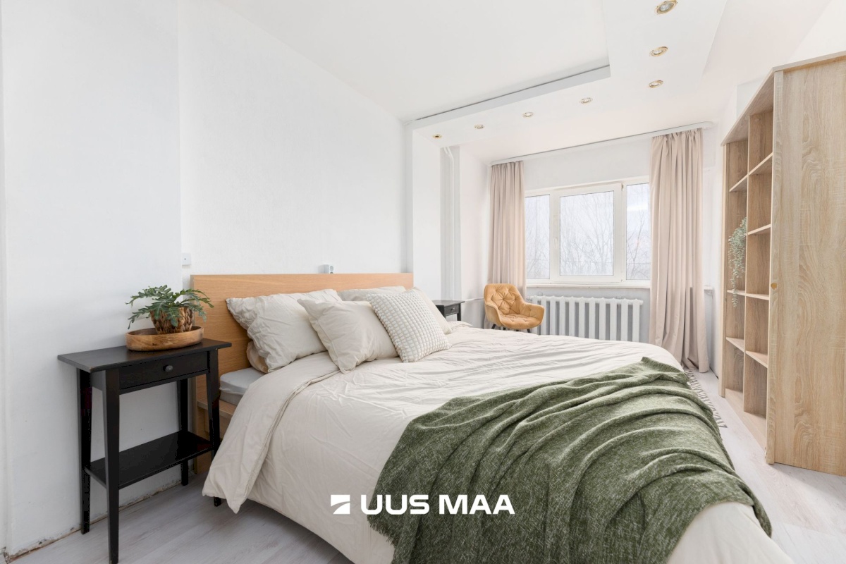 Lääne-Harju vald, Paldiski linn, Peetri 28