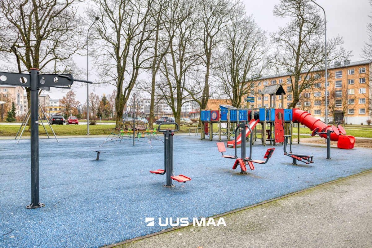 Lääne-Harju vald, Paldiski linn, Peetri 28