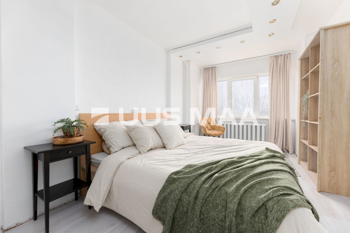 Lääne-Harju vald, Paldiski linn, Peetri 28