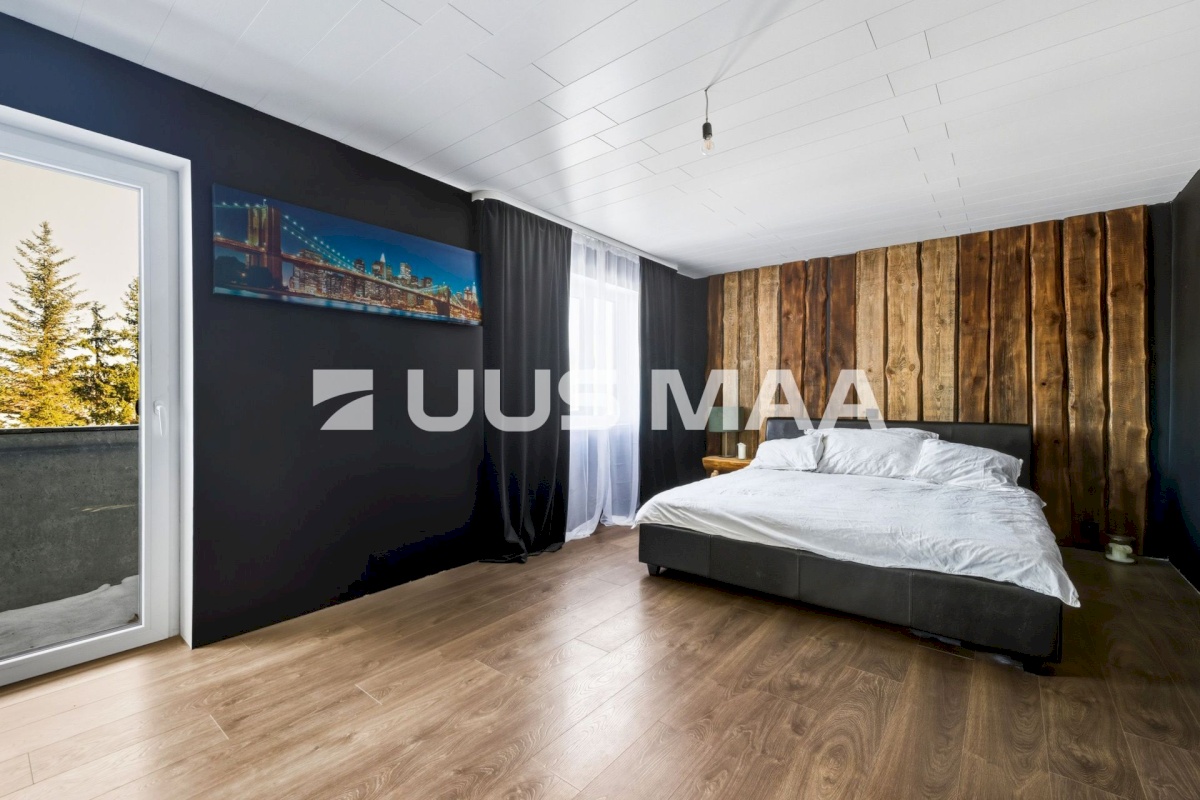 Kiili vald, Paekna küla, Paekna tee 9