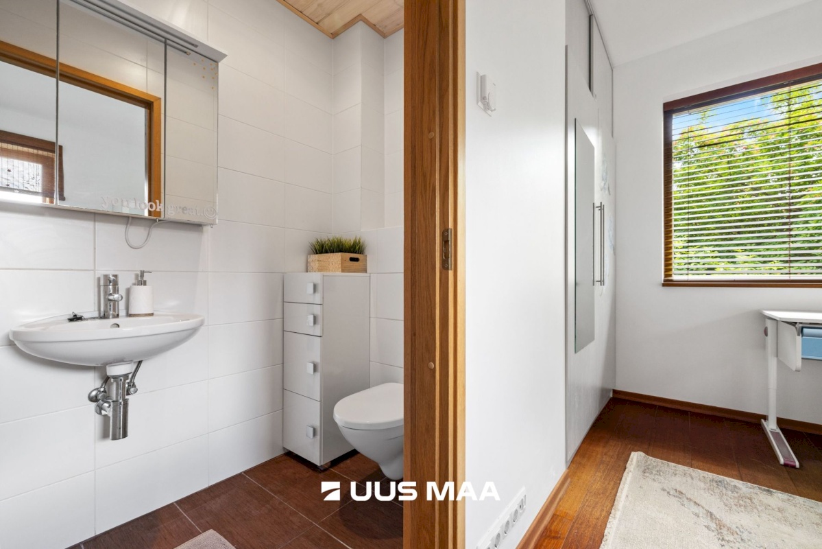 Lääne-Harju vald, Kloogaranna küla, Adruvahi 18