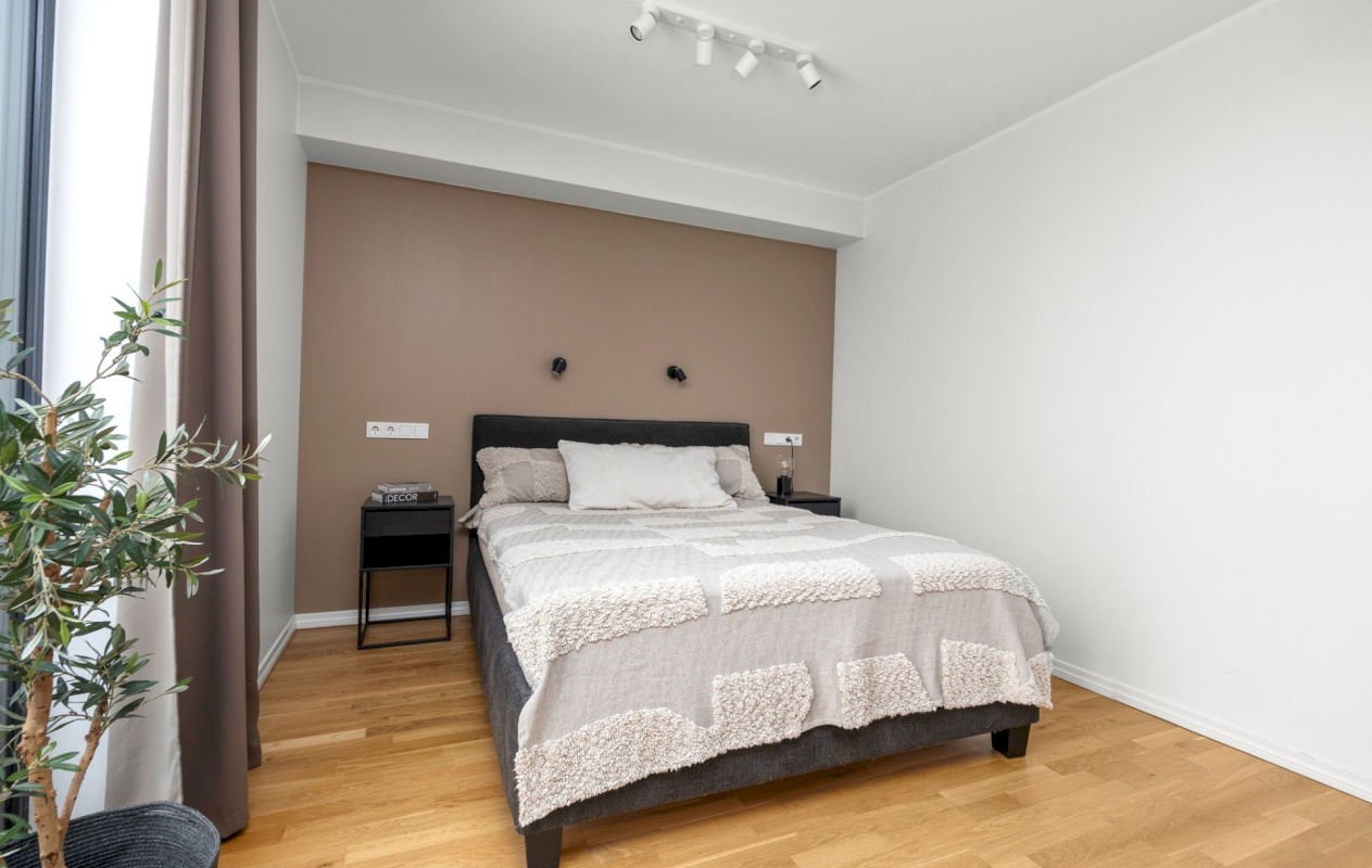 Tallinn, Lasnamäe linnaosa, Uuslinn, Valge tn. 6A/2