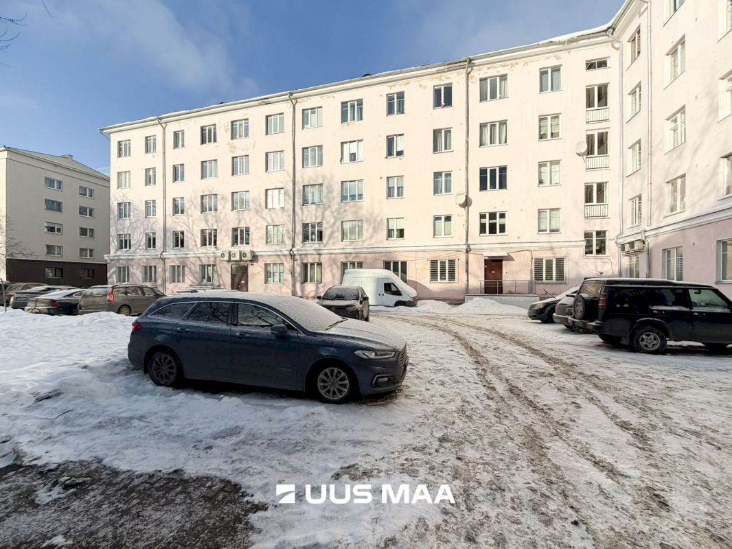 Tallinn, Kesklinna linnaosa, Liivalaia tn 28