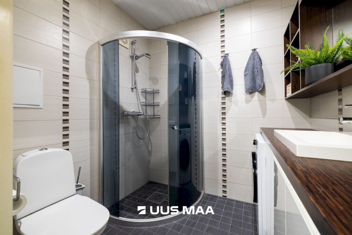 Tallinn, Mustamäe linnaosa, Akadeemia tee 56