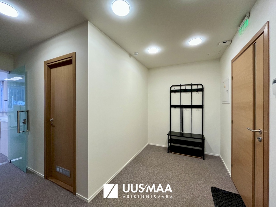 Tallinn, Kesklinna linnaosa, Valge 13