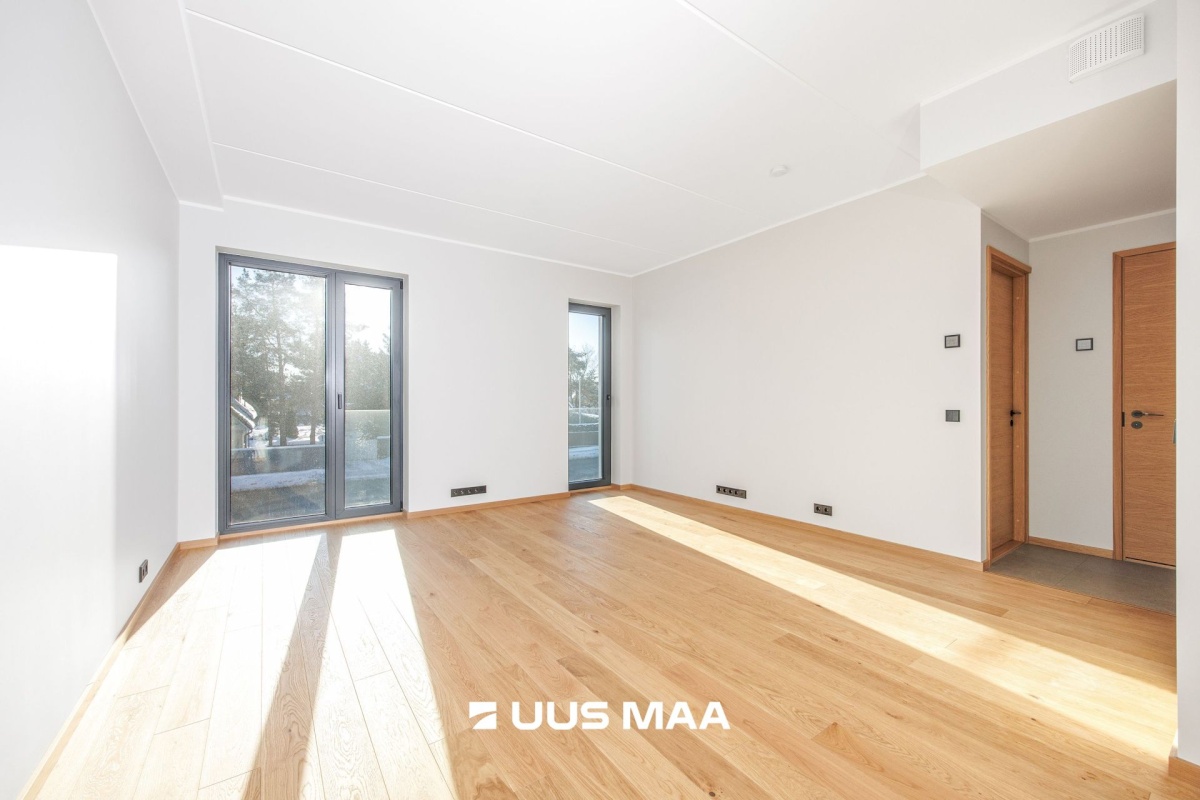 Tallinn, Nõmme linnaosa, Pääsküla, Vabaduse pst 170-7