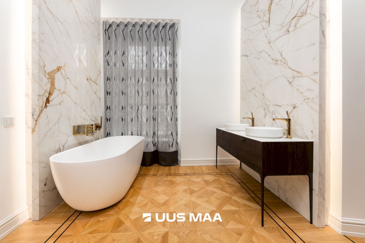 Tallinn, Kesklinna linnaosa, Vanalinna, Lai tn 13