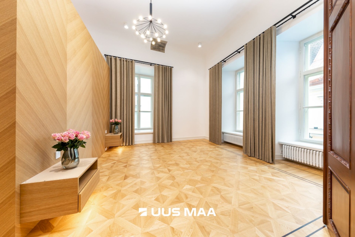 Tallinn, Kesklinna linnaosa, Vanalinna, Lai tn 13